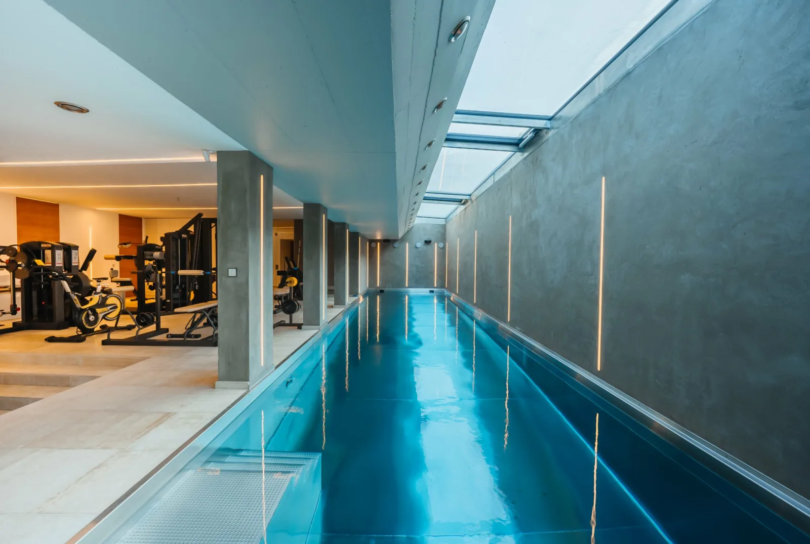 Luxusvilla mit Indoorpool
