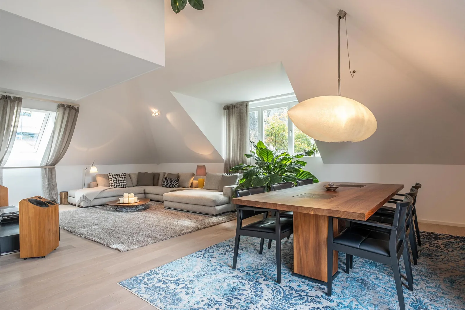 Elegante Dachgeschosswohnung