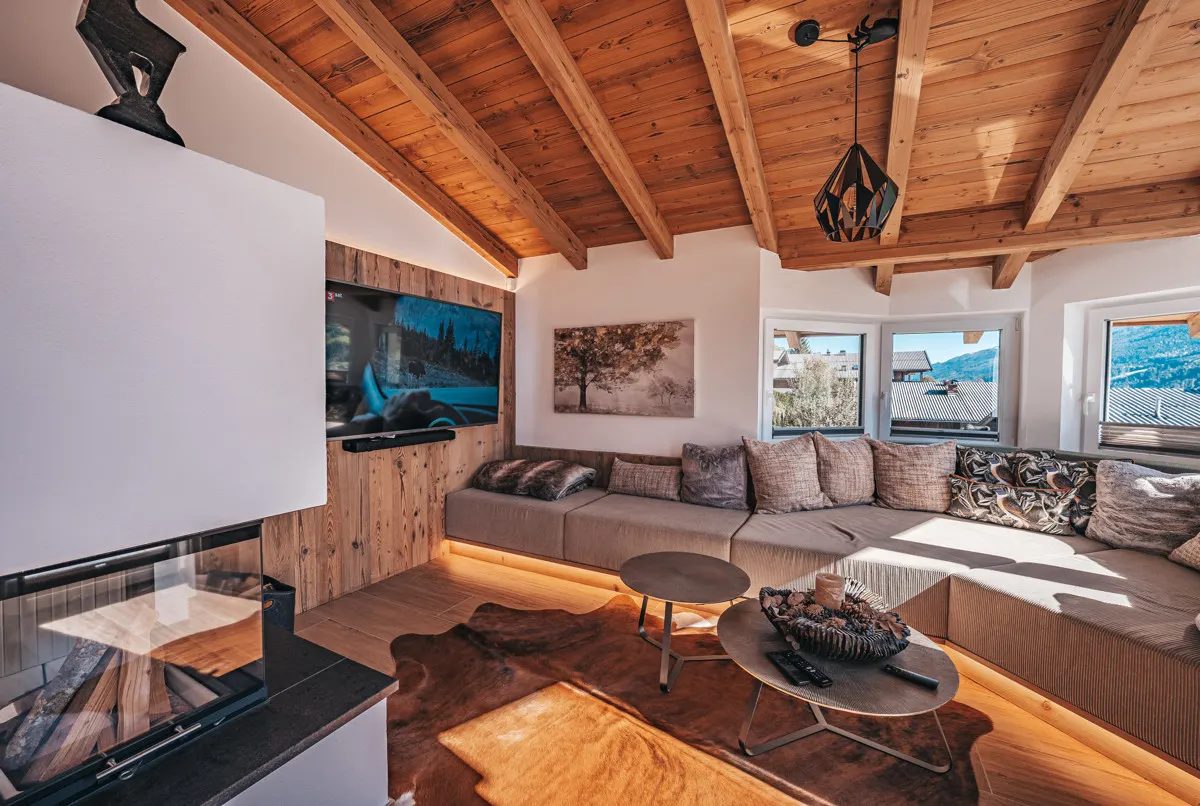 Exklusives Wohnen in traumhafter Hanglage – Moderne Doppelhaushälfte mit Panoramablick 3