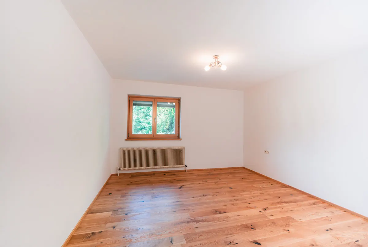 Einfamilienhaus in Bruck – sonnig, ruhig und voller Möglichkeiten