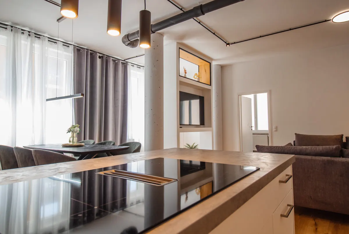 Hochwertige 3-Zi. Wohnung mit bestehender Vermietung & langfristiger Perspektive 2
