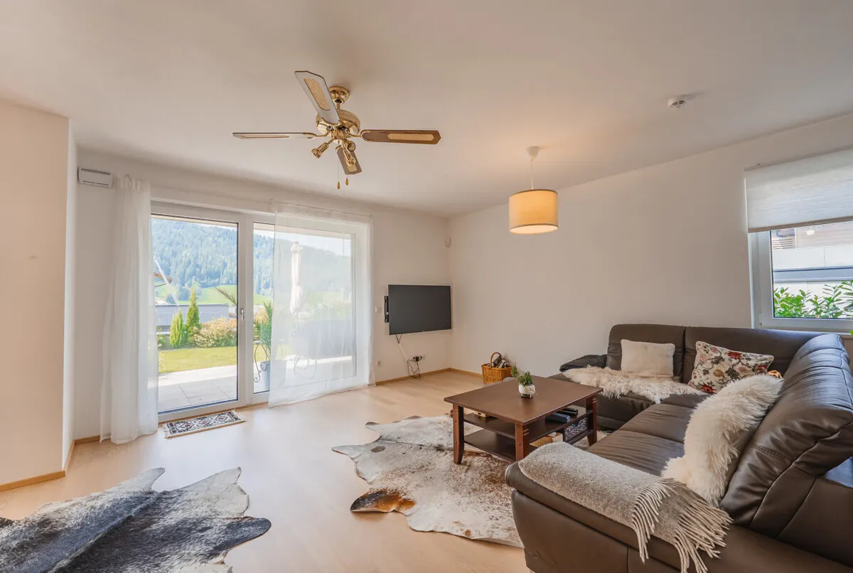 Fußfrei live dabei – 4-Zimmer-Wohnung mit Panoramablick auf den Nachtslalom