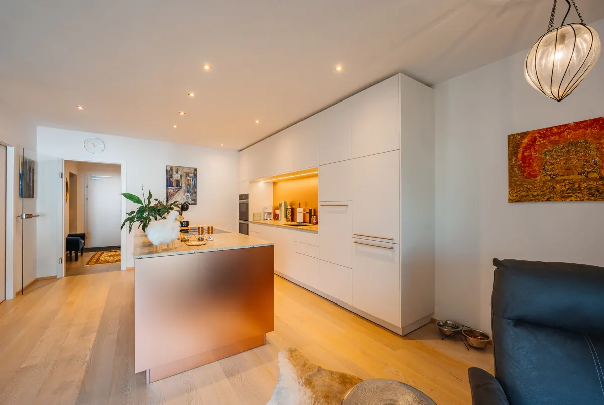 Fußfrei live dabei – 4-Zimmer-Wohnung mit Panoramablick auf den Nachtslalom