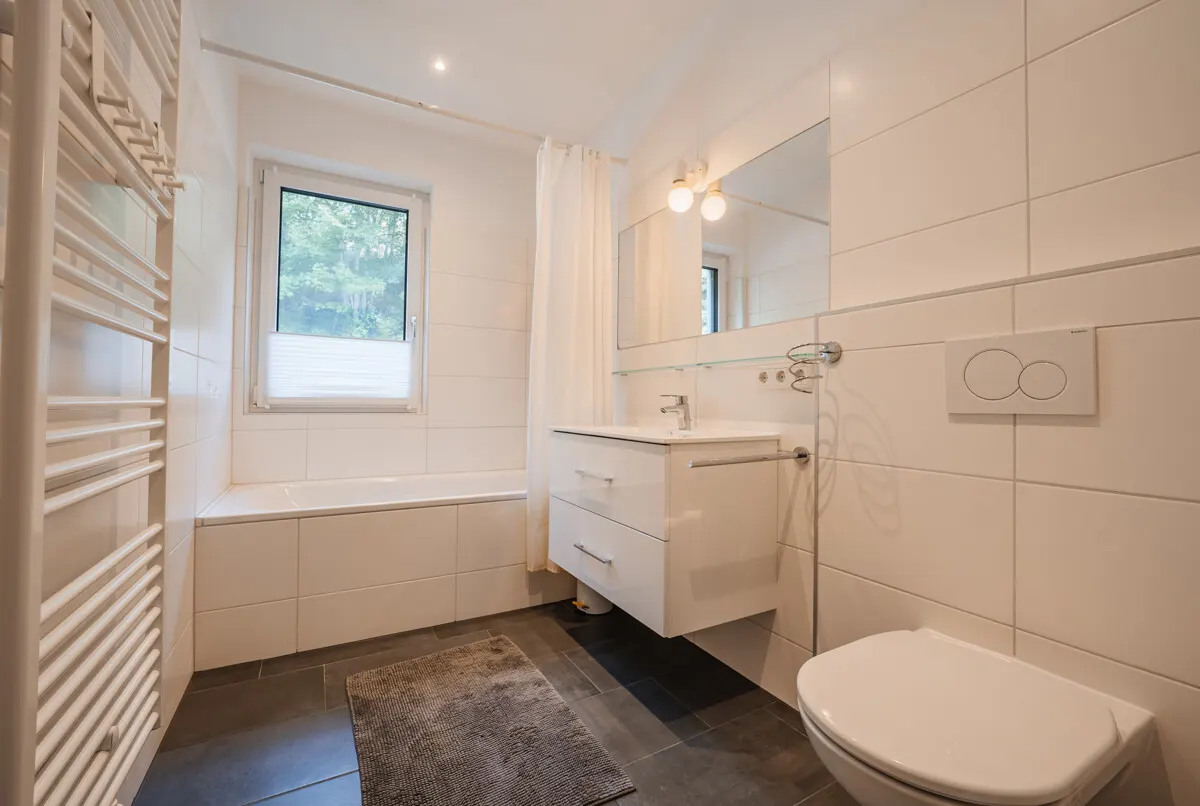 Fußfrei live dabei – 4-Zimmer-Wohnung mit Panoramablick auf den Nachtslalom