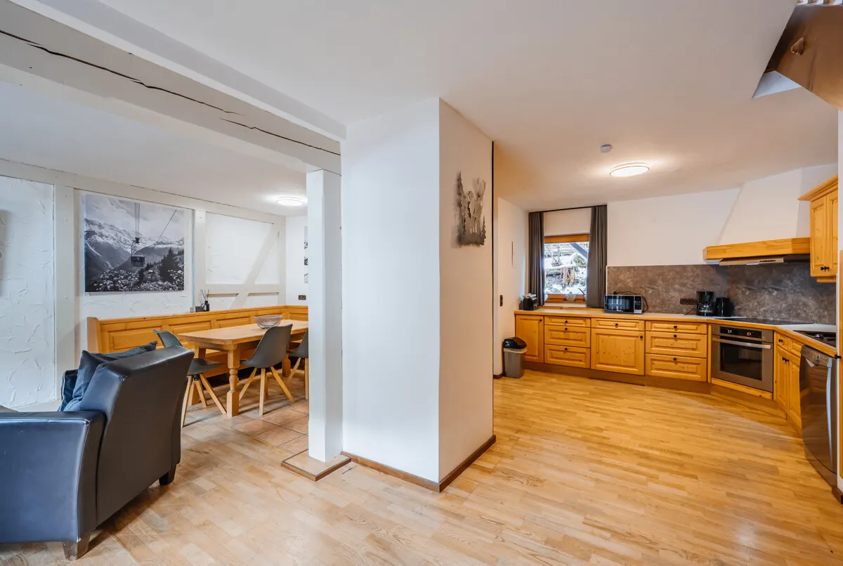Dachgeschoss-Maisonettewohnung mit Raum für Rendite