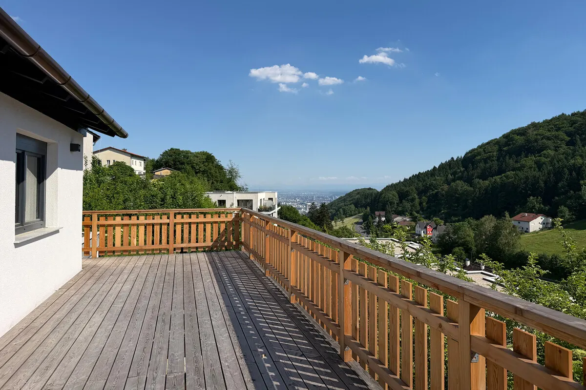 Panoramatraum über Linz – Stilvoll saniertes Zuhause in exklusiver Ruhelage