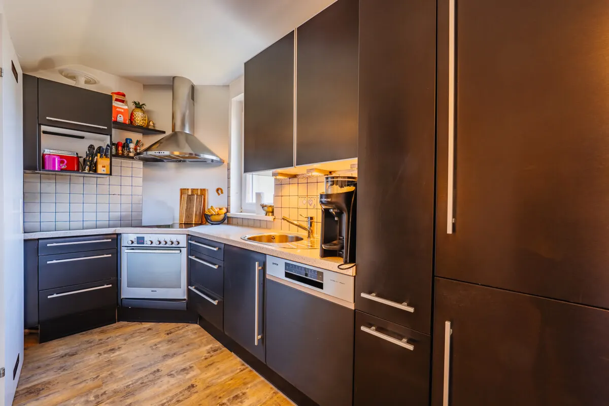 Aigen: Top geschnittene Wohnung mit Balkon