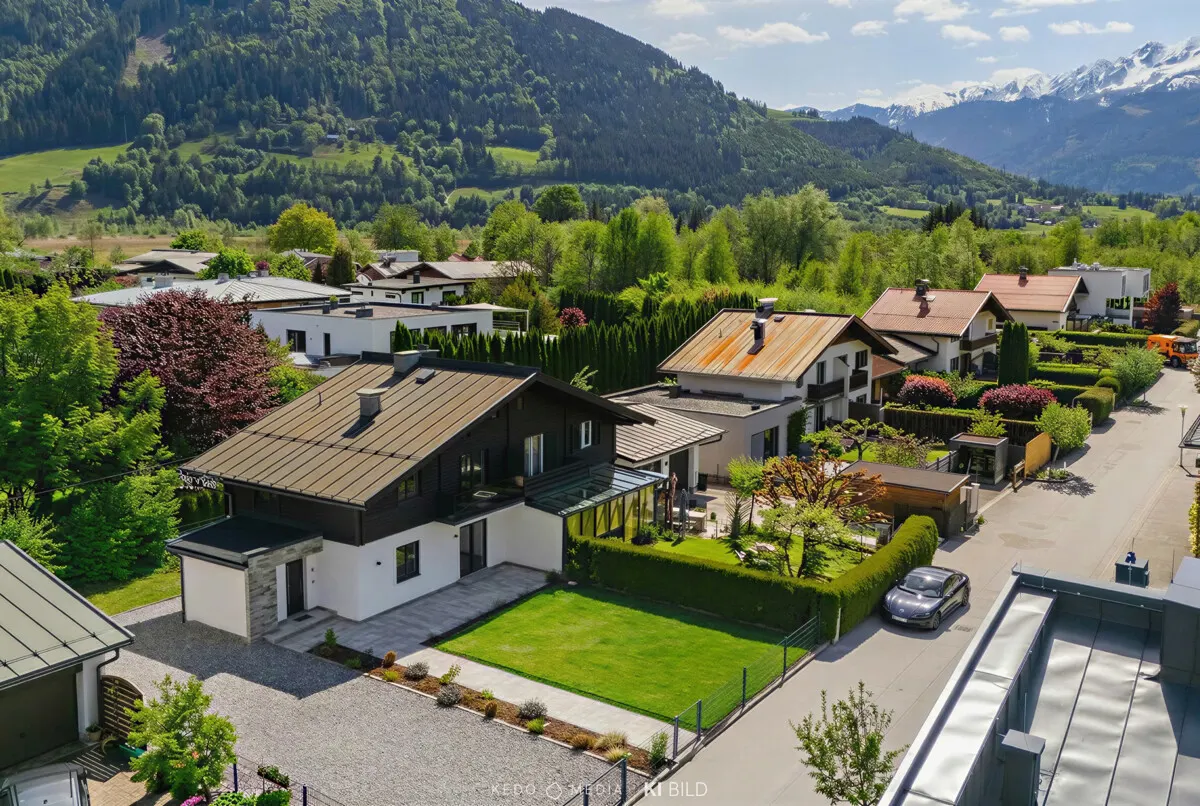 Doppelhaushälfte - ruhig gelegen, modern saniert & sofort bezugsbereit