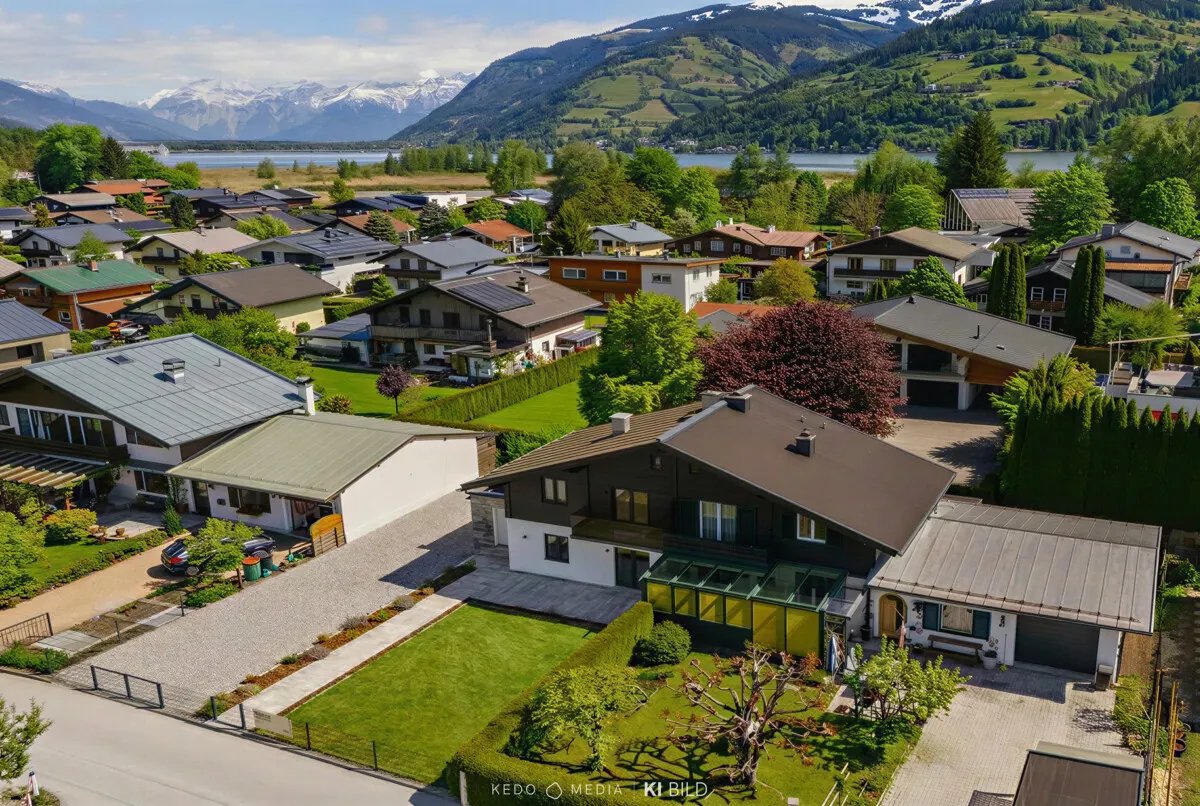 Doppelhaushälfte - ruhig gelegen, modern saniert & sofort bezugsbereit