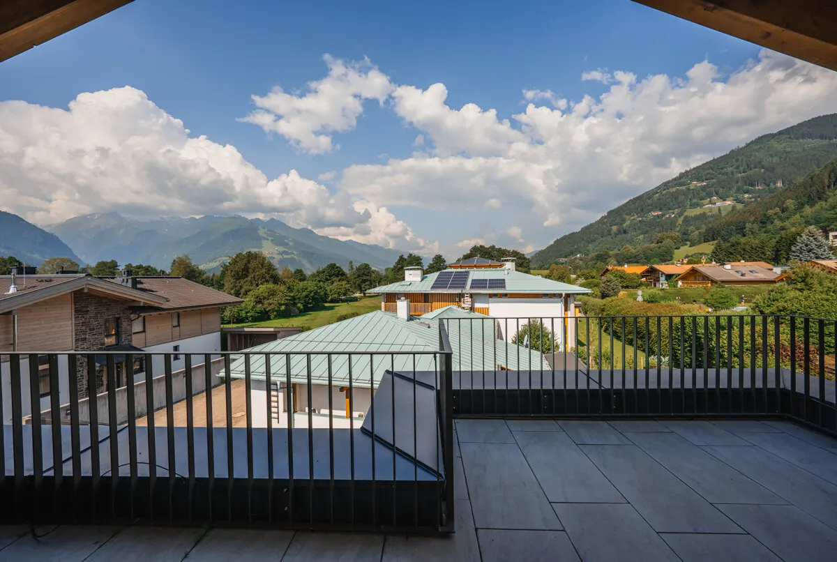 Golf, Genuss und Gipfelblick – Exklusives Penthouse in Bestlage