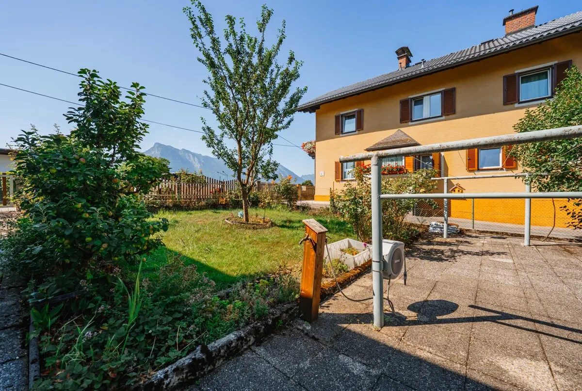 Charming Home mit Potenzial und schönem Garten