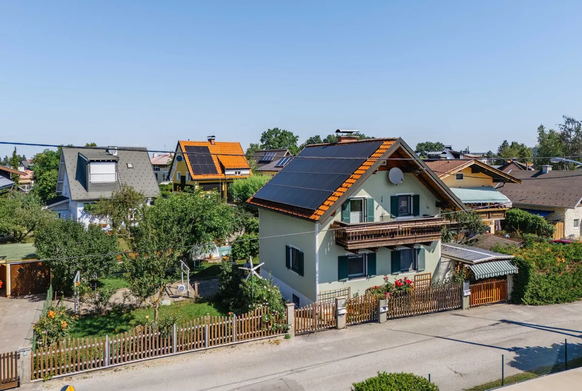 Charming Home mit Potenzial und schönem Garten