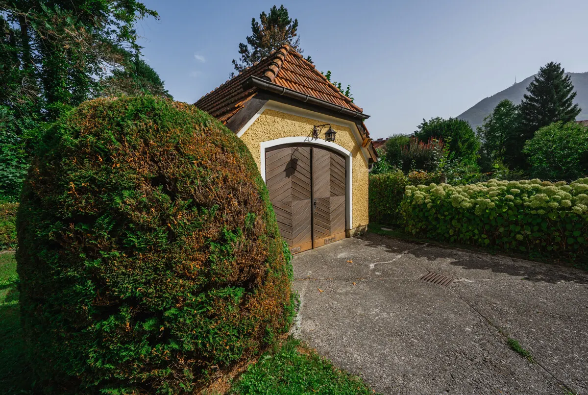 Rarität in Parsch, stilvolles Stadthaus mit privatem Garten
