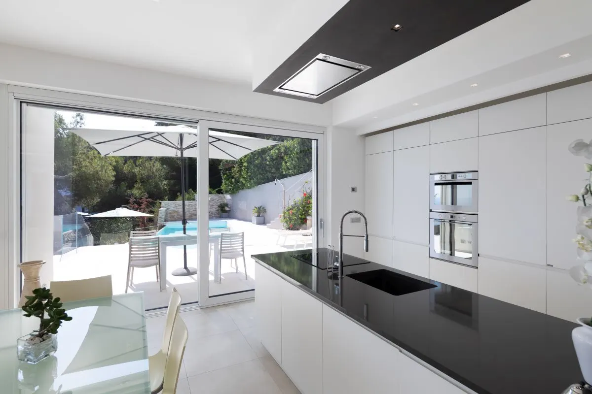 Wunderschöne zeitgenössische Villa in Andora - ITA 3