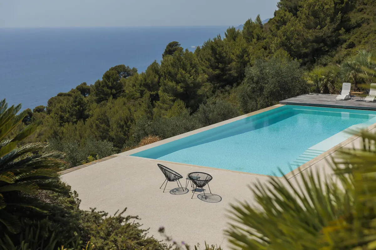 Exklusive Luxusvilla mit Meerblick am Capo Berta, italienische Riviera