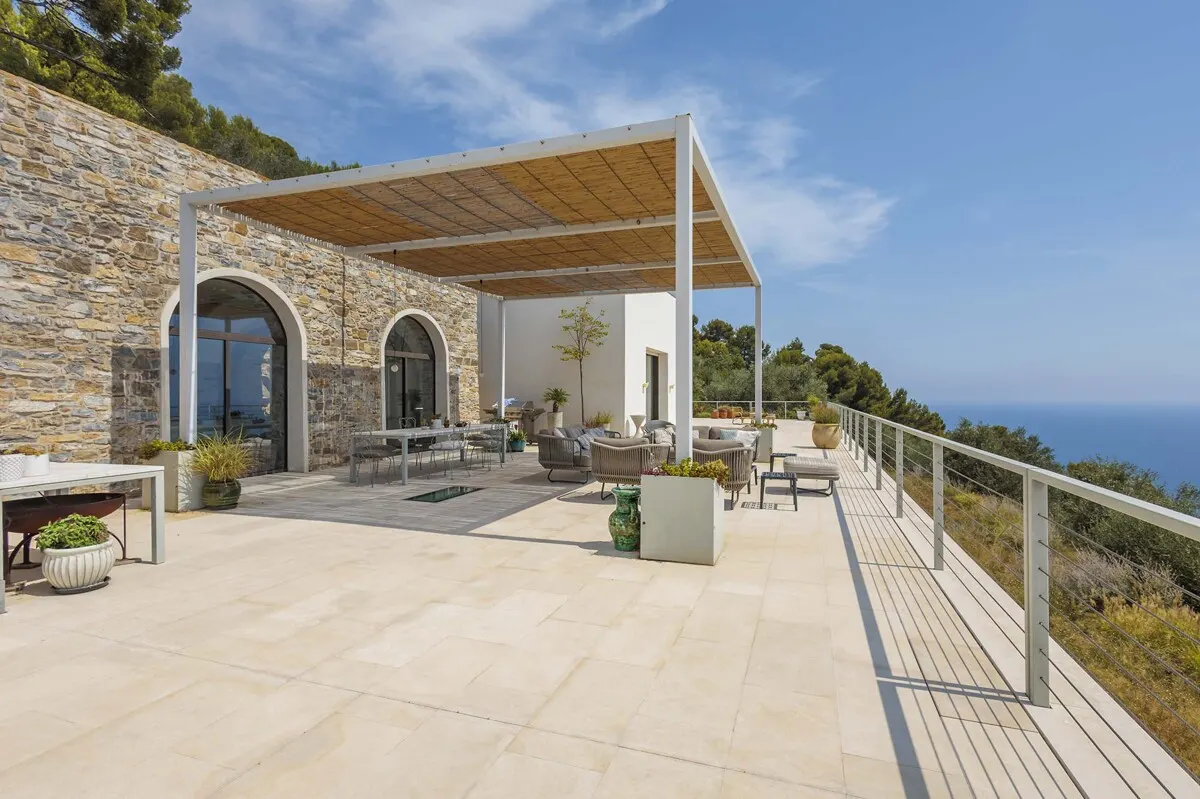 Exklusive Luxusvilla mit Meerblick am Capo Berta, italienische Riviera
