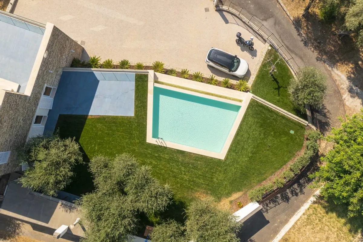 Spektakuläre moderne Villa mit wunderschönem Privatpool & eindrucksvollem Panoramablick
