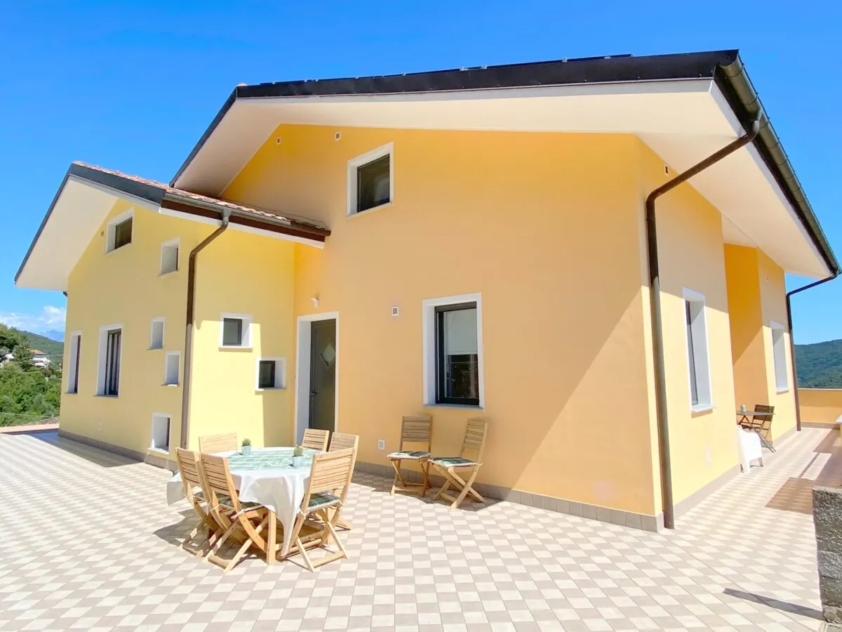 Freistehende Villa in Andora im Bezirk Conna 2