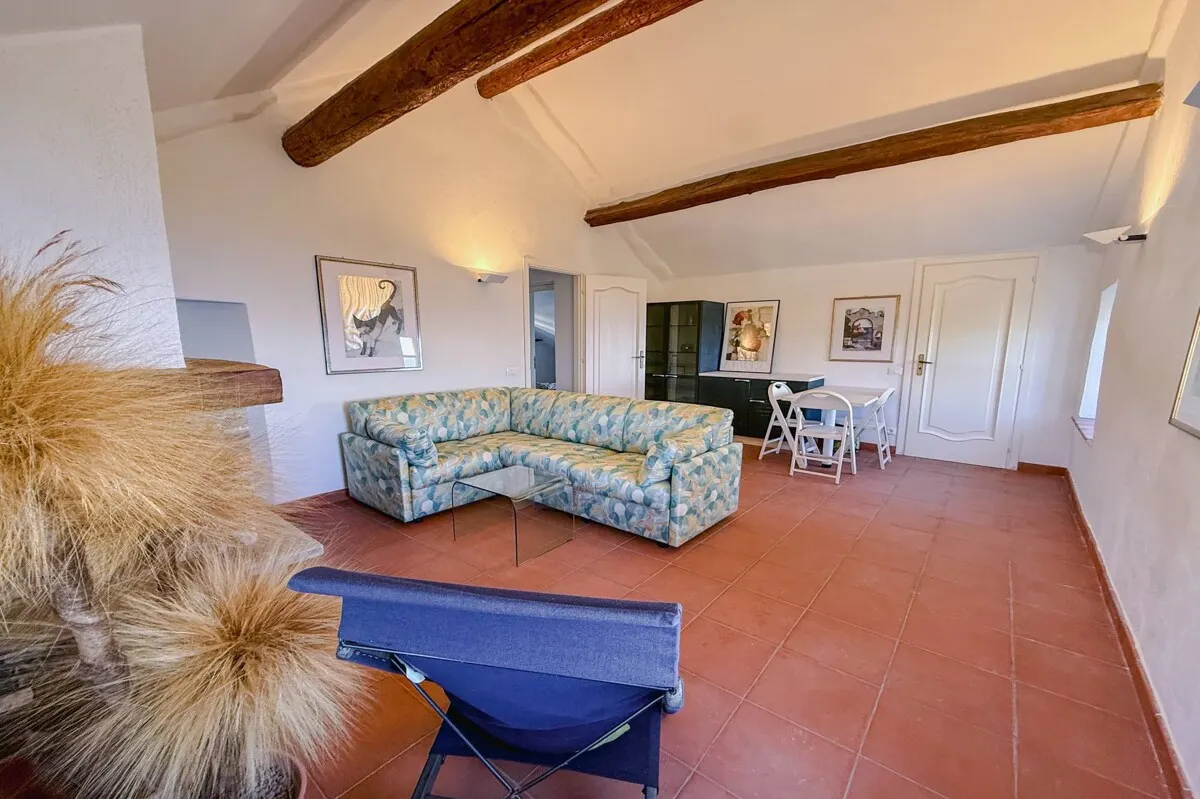 Villa mit weitem Blick auf das ligurische Meer in Andora