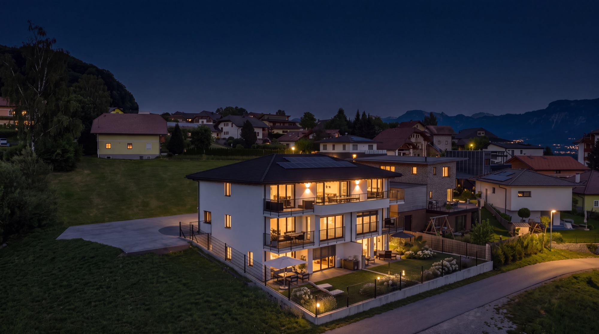 Exlberg 9 bei Nacht · Mondsee